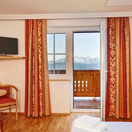 Berggasthof Latschenhof Hotel *